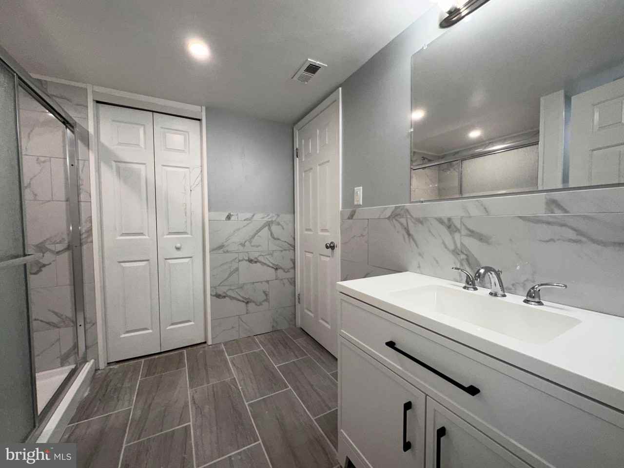 31019 Bennett Pl - Photo 6 of 10