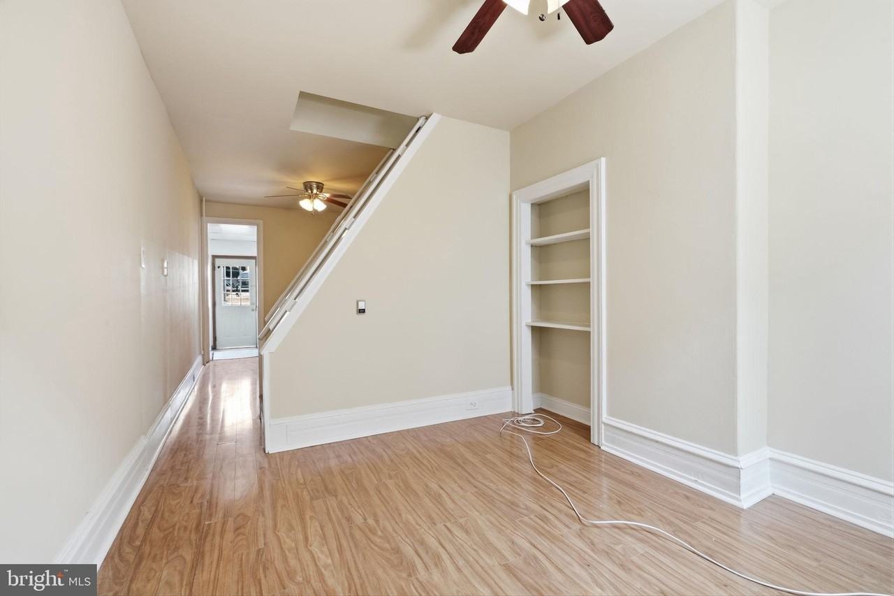 4519 1/2 Ritchie St - Photo 4 of 15
