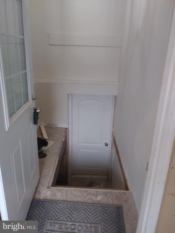 6324 Rising Sun Ave #B - Photo 2 of 11