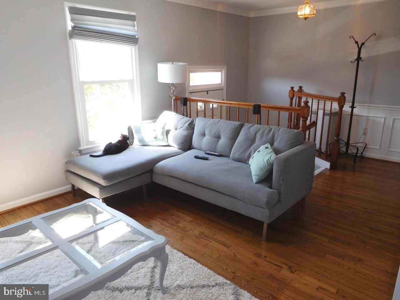 6010 Southward Way - Photo 5 of 24