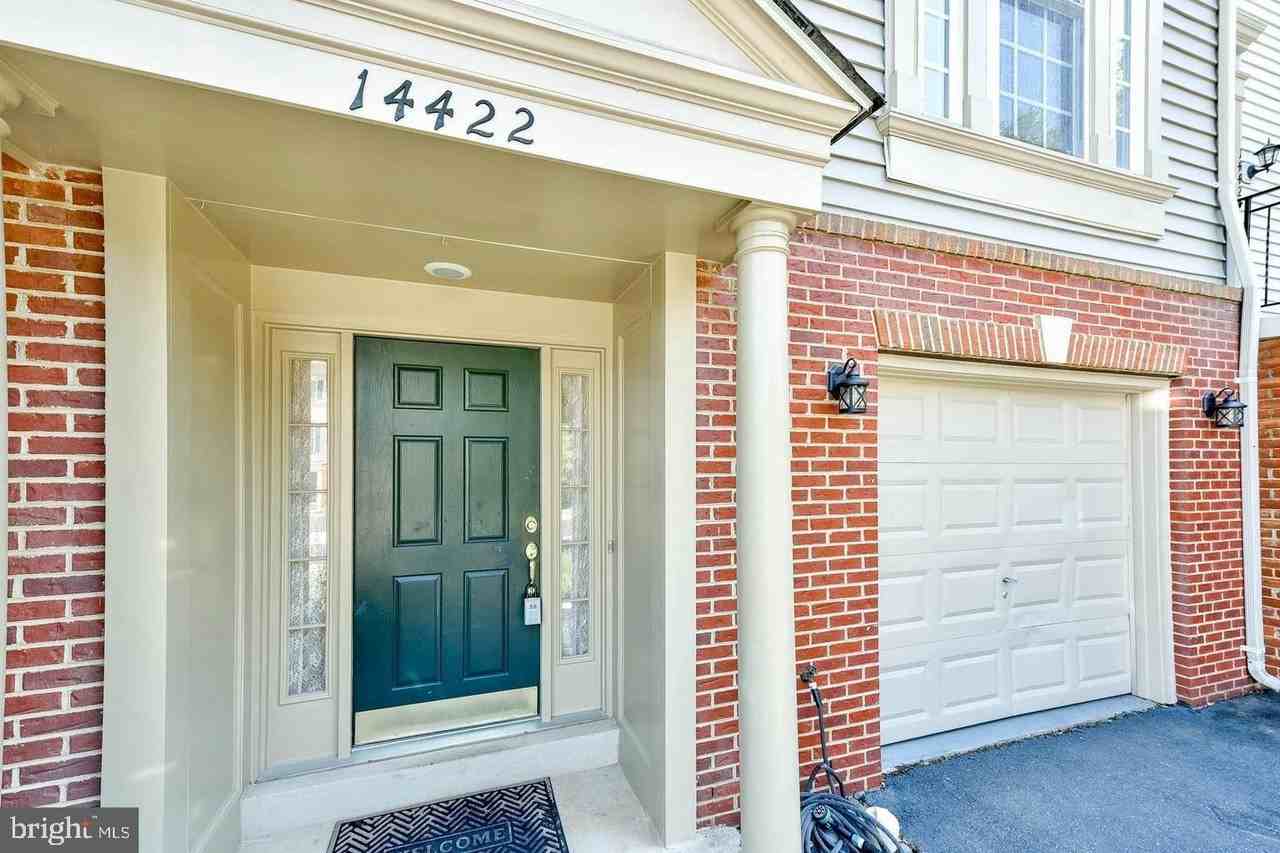 14422 Fowlers Mill Dr - Photo 3 of 28
