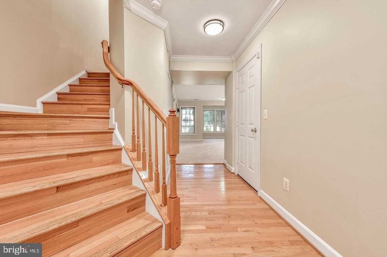 14422 Fowlers Mill Dr - Photo 6 of 28