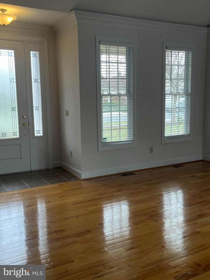 1040 Sun Poppy Ct - Photo 3 of 25