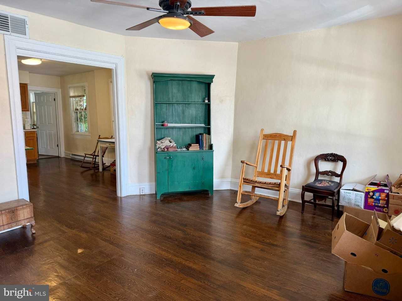 211 E Boscawen St - Photo 2 of 21