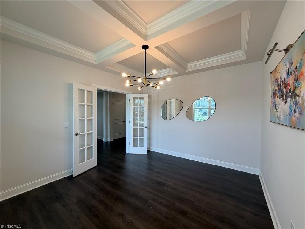 4293 Pelican St - Photo 6 of 50
