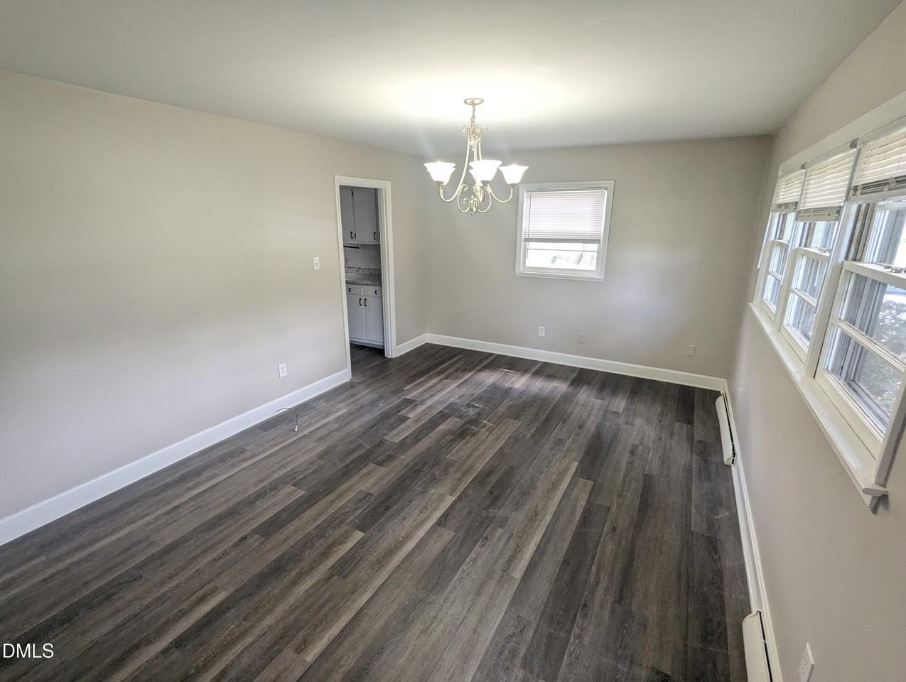 500 N Wilba Rd - Photo 2 of 10