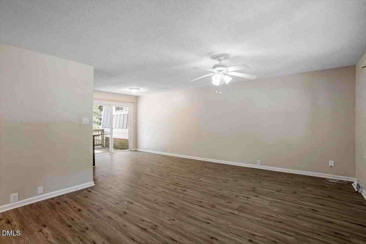 5302 Covey Ct - Photo 2 of 30