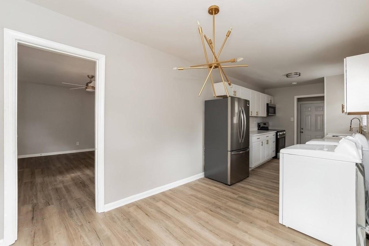 1400 Rosewood Ave - Photo 6 of 17