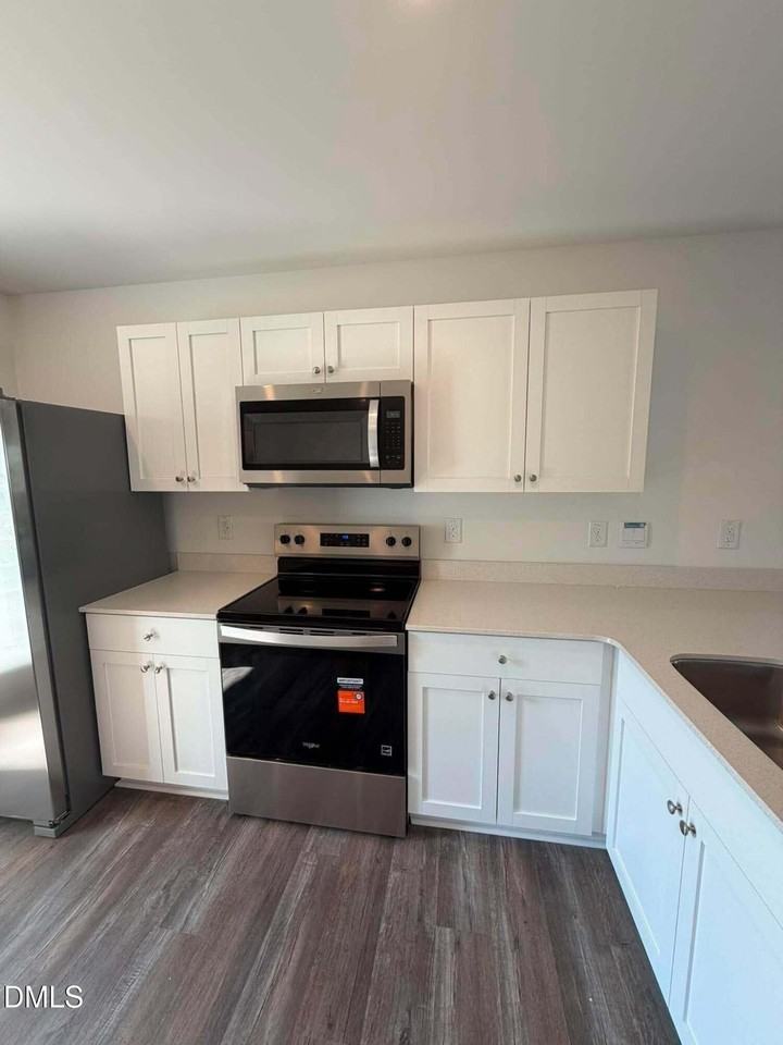 8755 Asher Gray Way - Photo 5 of 24