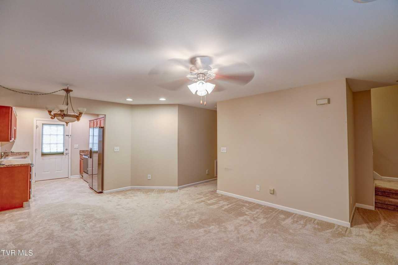 2108 Pleasant View Dr #203 - Photo 7 of 20