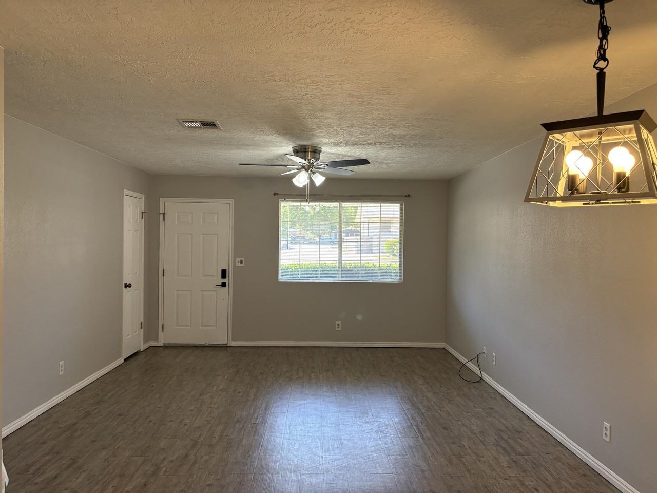 345 S 200 W #5 - Photo 5 of 15
