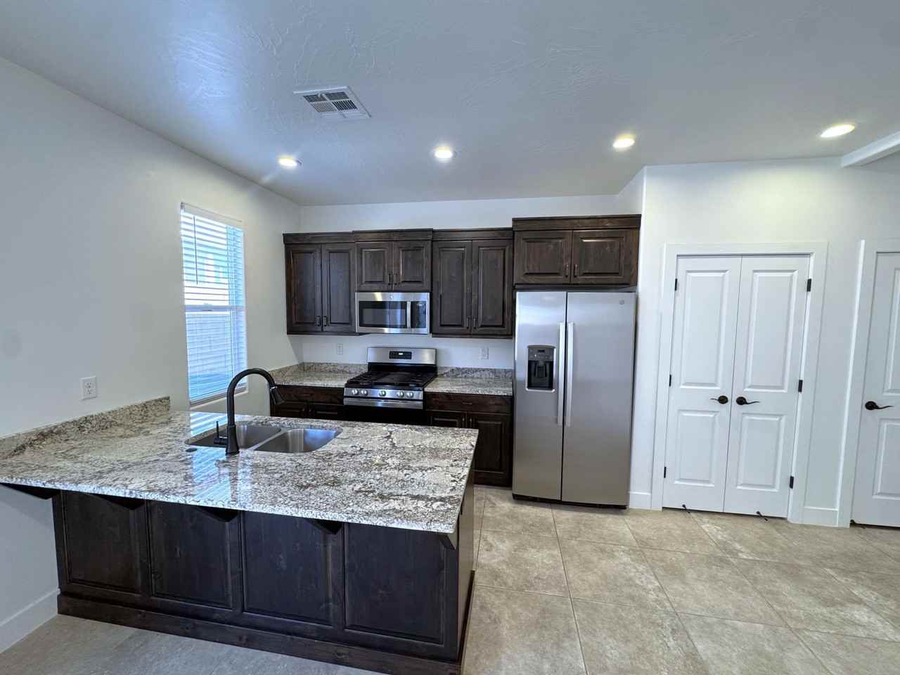 322 N 2480 W - Photo 2 of 15