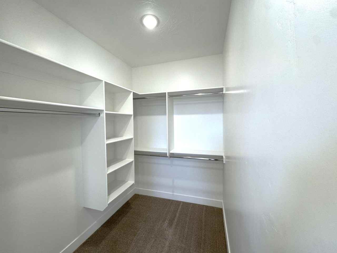 322 N 2480 W - Photo 7 of 15
