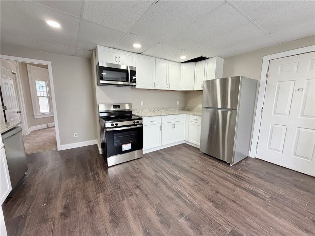 219 E Wallace Ave #1 - Photo 3 of 22