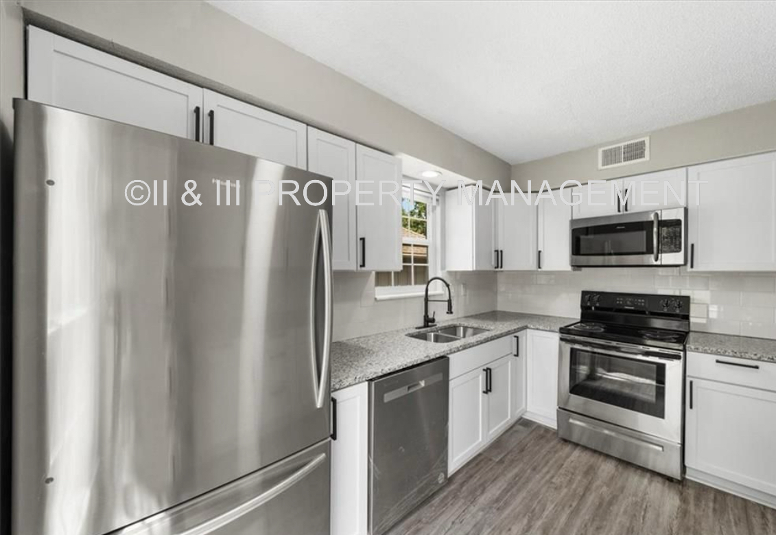 9406 W 83rd St #1 - Photo 3 of 15