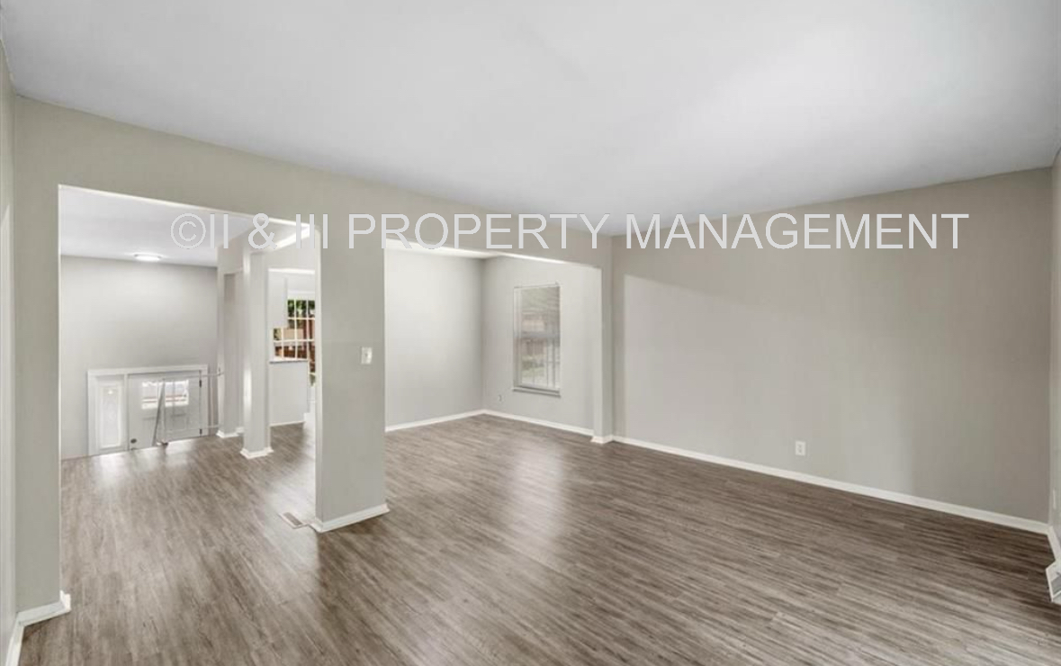 9406 W 83rd St #1 - Photo 6 of 15