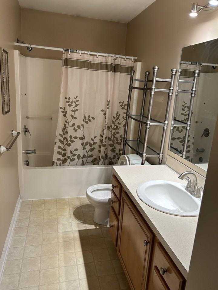 4539 Pinehurst Ave Sw #1 - Photo 4 of 10