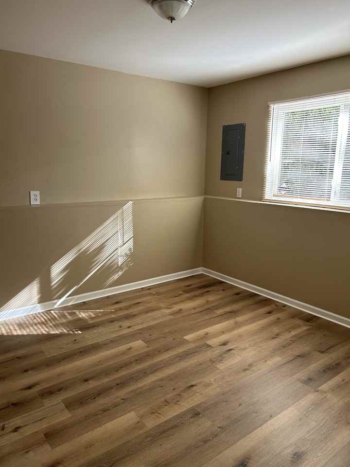 4539 Pinehurst Ave Sw #1 - Photo 6 of 10