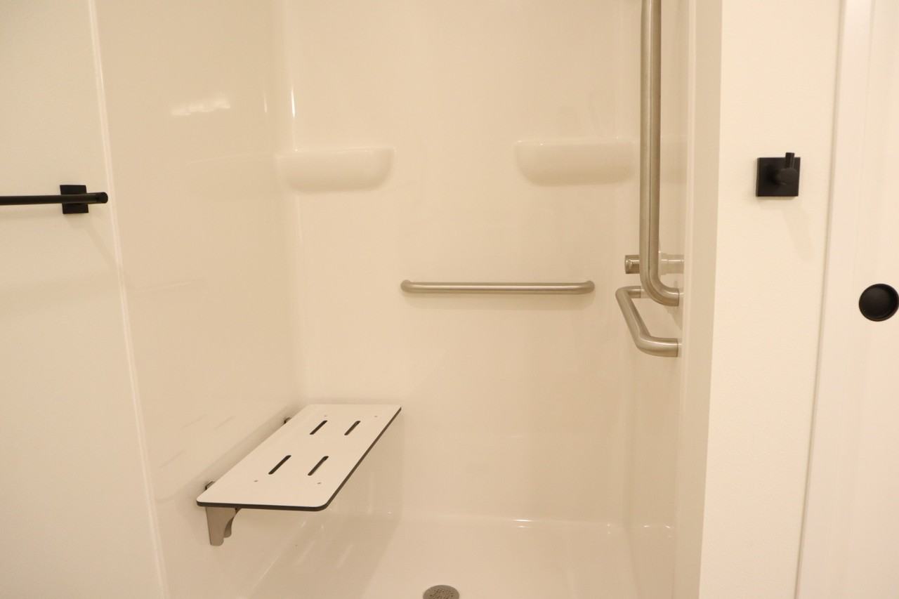 Palisades - 1012340 River Road #101 - Photo 6 of 21