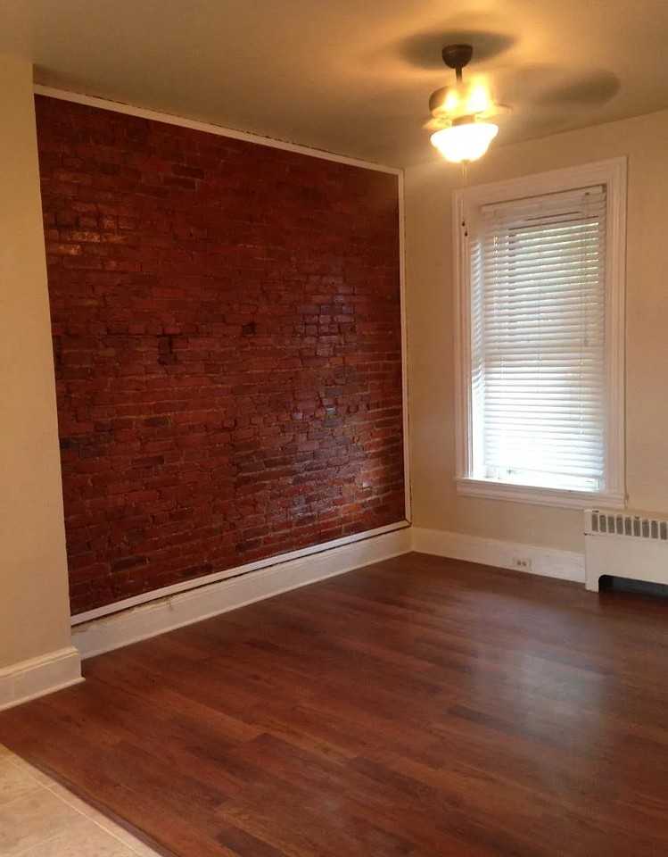 304 N Lime St #3 - Photo 2 of 6