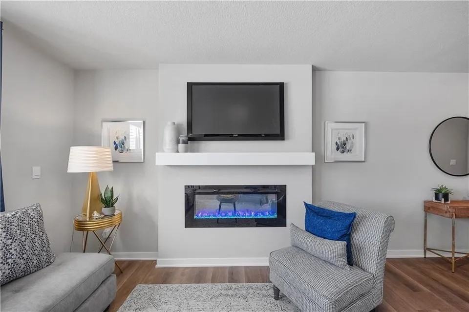 354 Juniper Dr #0 - Photo 3 of 10