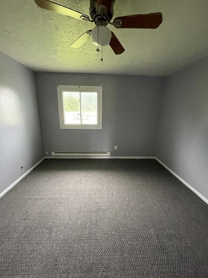 259 Brunswick Dr #1 - Photo 6 of 9