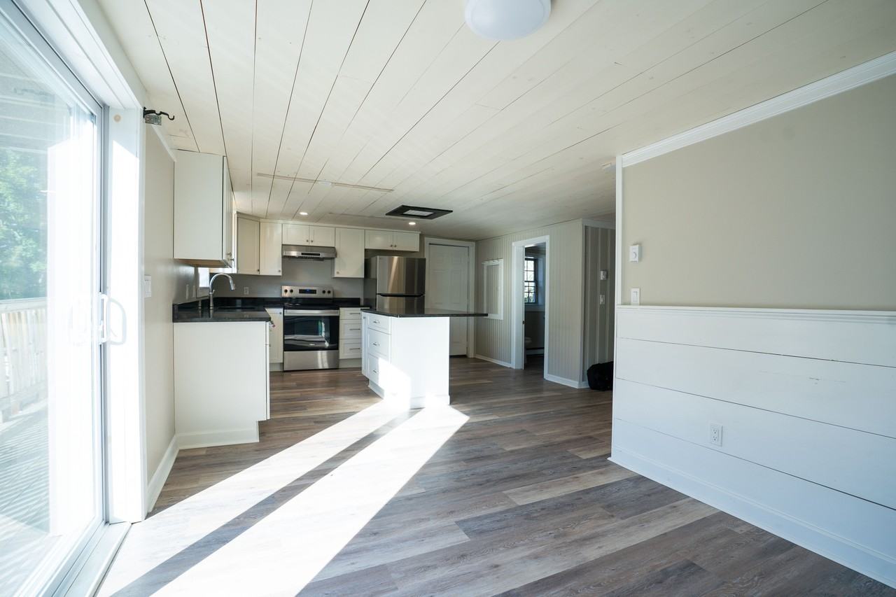 184 Elm St #4 - Photo 5 of 39
