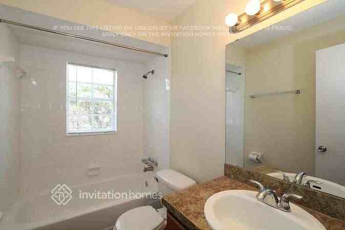 896 Mckenny Ave - Photo 6 of 13