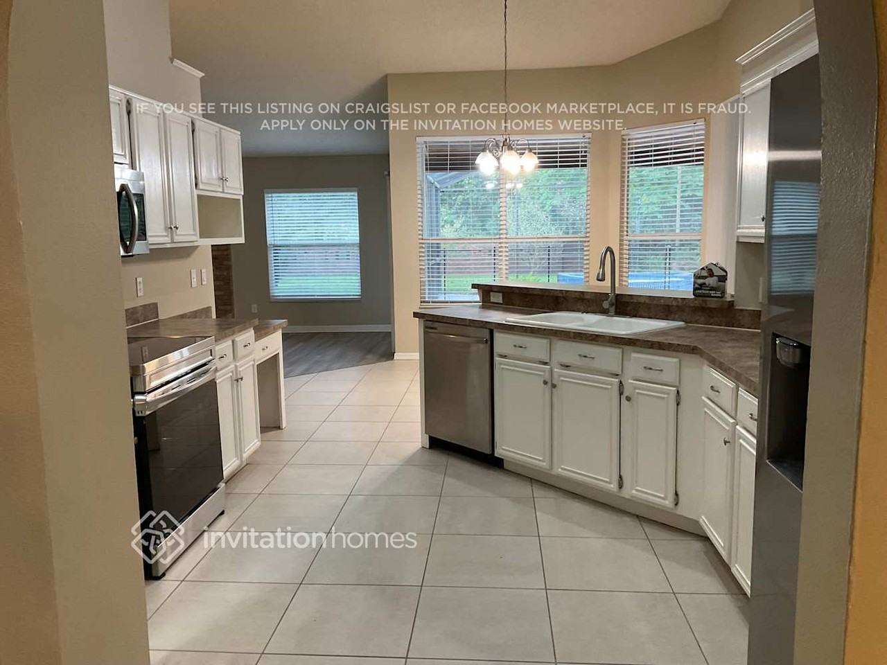 1450 Thornhill Cir - Photo 7 of 15