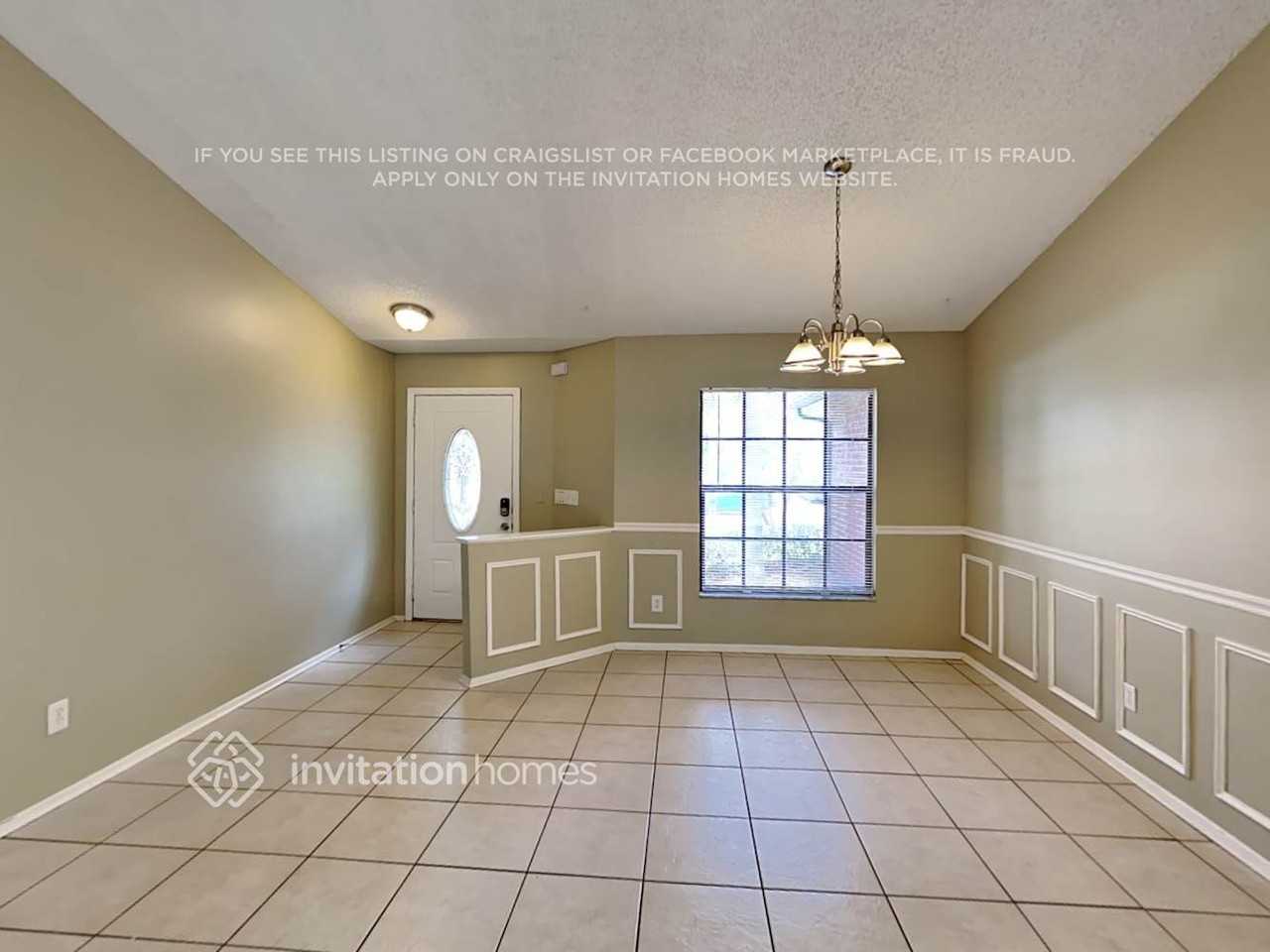 8918 Exposition Dr - Photo 3 of 18