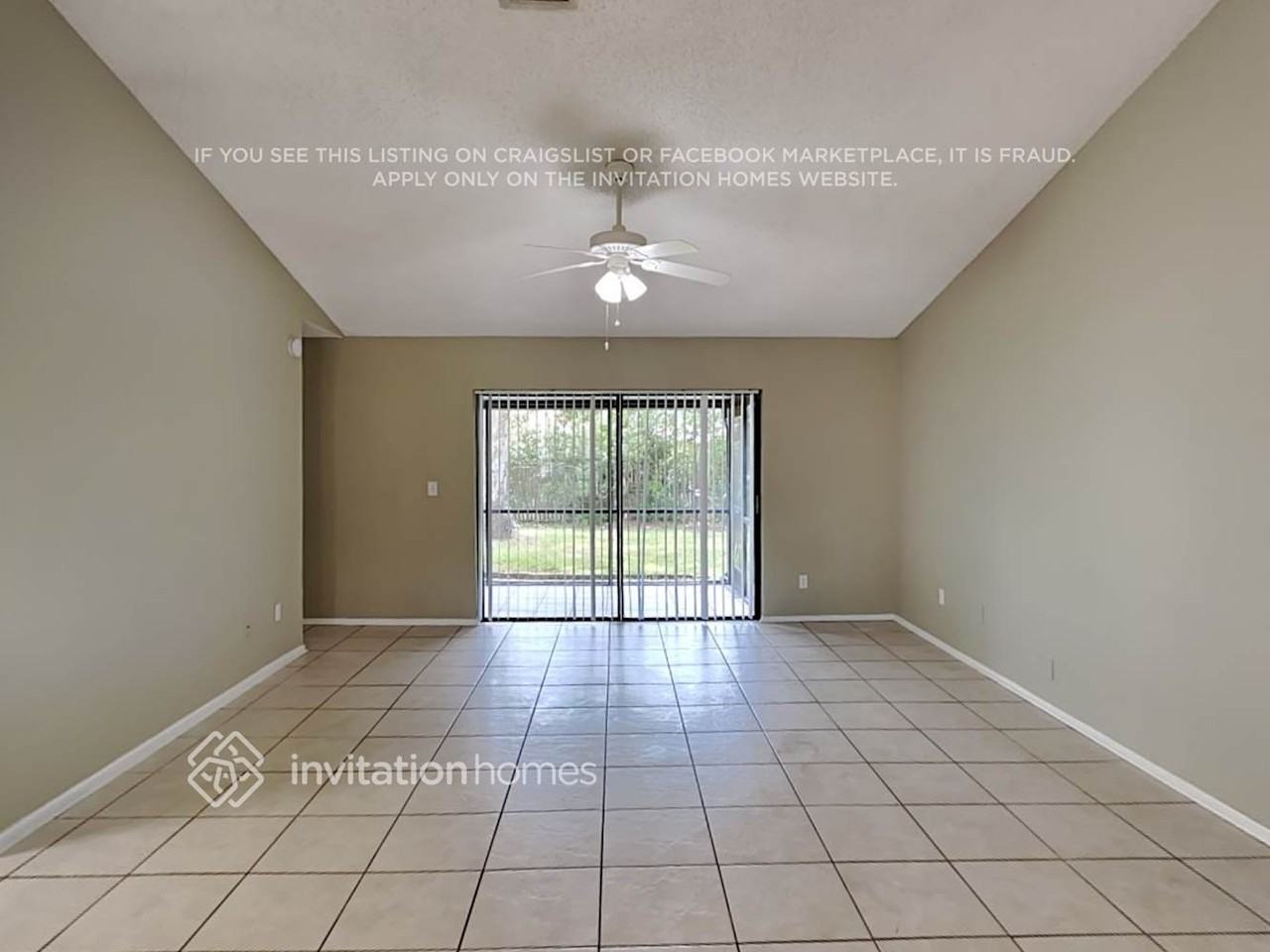 8918 Exposition Dr - Photo 4 of 18