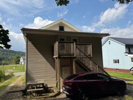 featured image of 326 5th Avenue #B