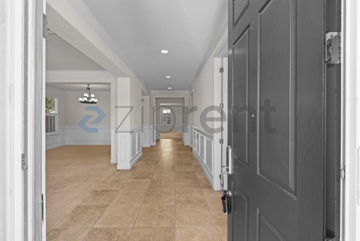 1013 Hollyhock Dr - Photo 6 of 42