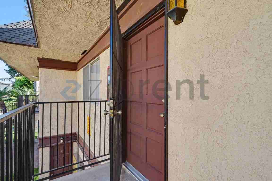 3523 W Savanna St #17 - Photo 2 of 17