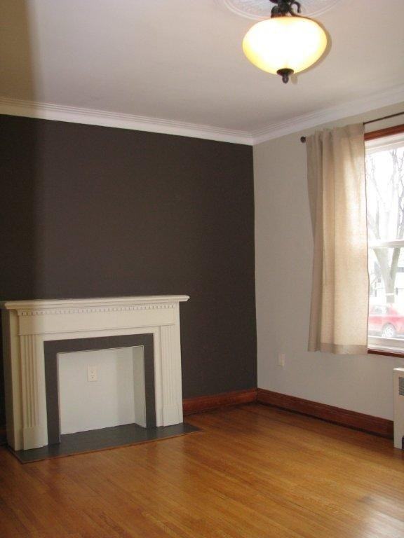 172 Centennial Street - Photo 4 of 5