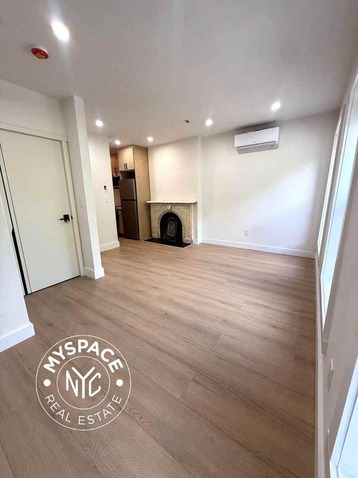 20 Hancock St #2F - Photo 3 of 7
