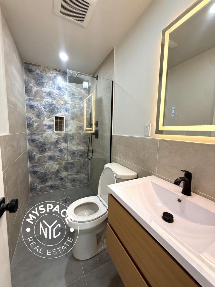 20 Hancock St #2F - Photo 6 of 7