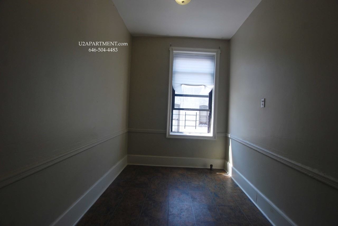 100 East 19th Street #8 - Photo 5 of 15