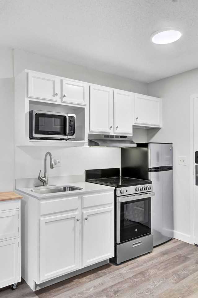 Stafford Commons - Photo 2 of 38