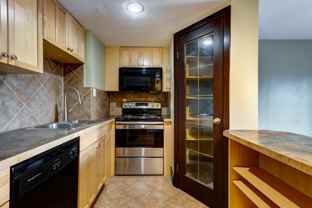 1909 28 St Sw - Photo 1 of 1