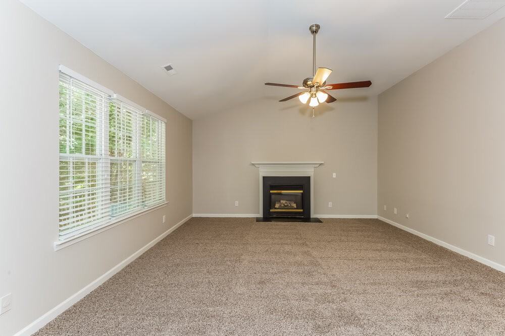 9303 Winston Hall Ct - Photo 2 of 15