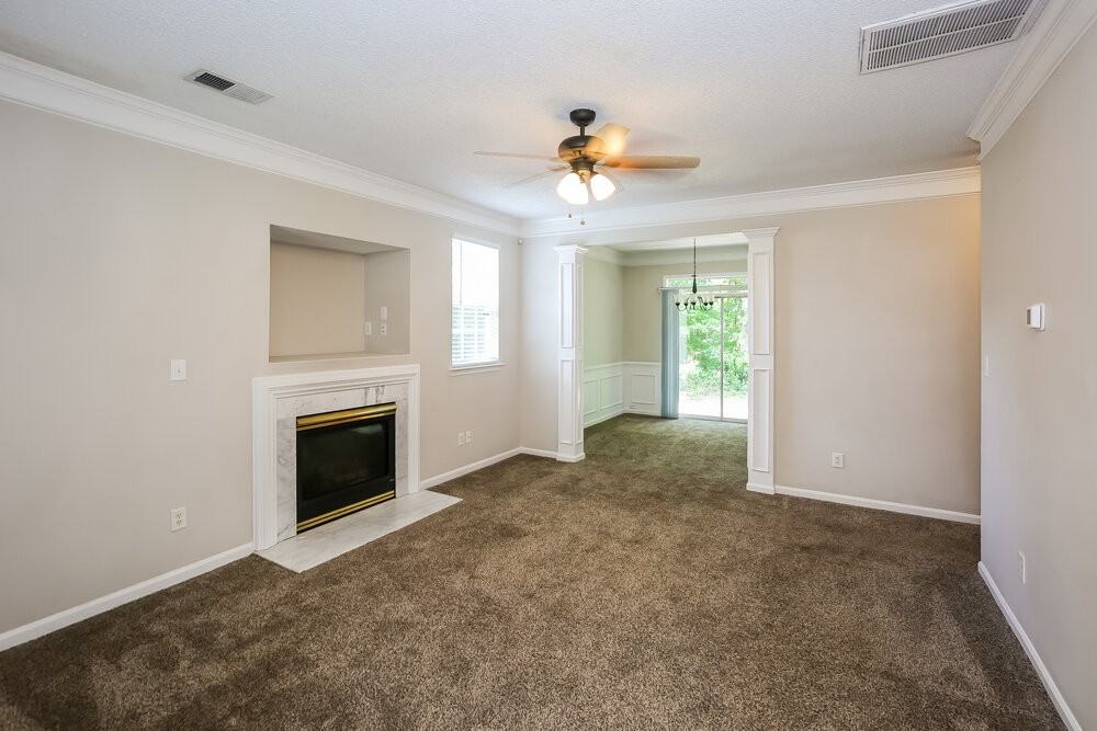 7517 Grabill Dr - Photo 7 of 17