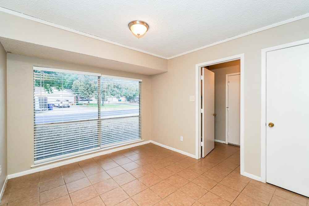 517 Daniels Dr - Photo 7 of 16