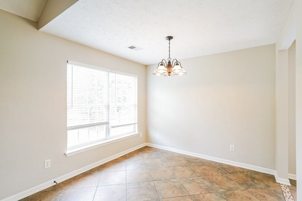 2963 Buckner Ln - Photo 6 of 17