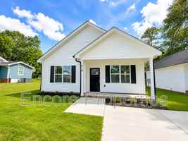 featured image of 619 Washington St