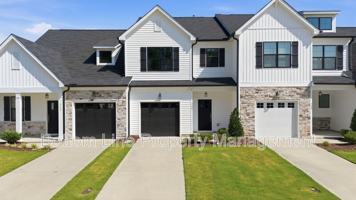 featured image of 730 Putney Hill Rd