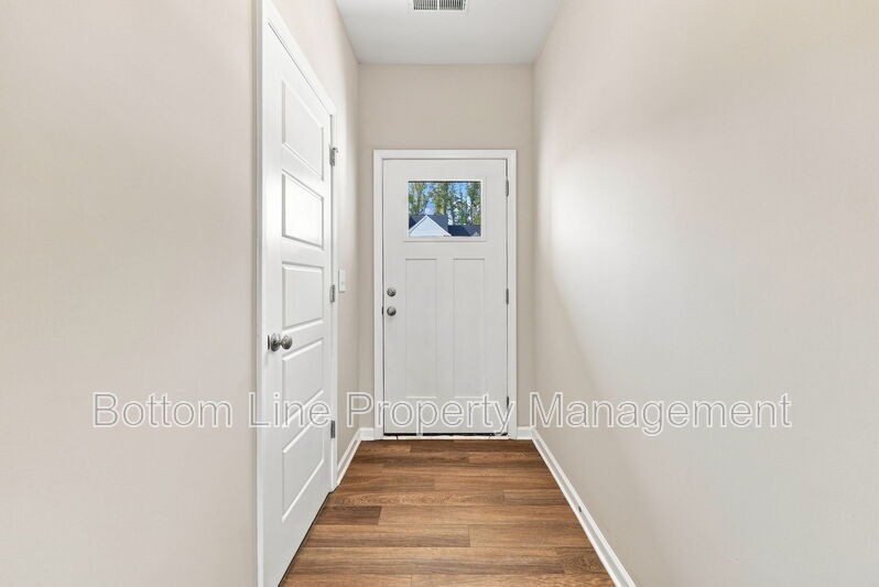 730 Putney Hill Rd - Photo 3 of 37