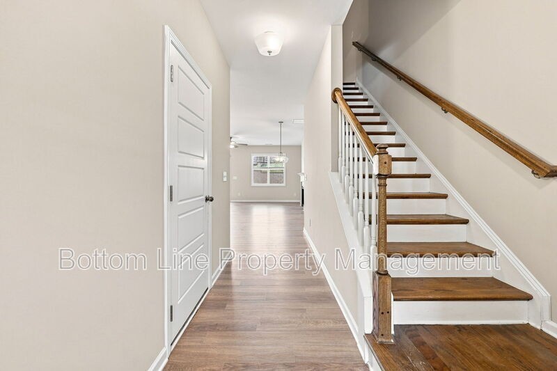 730 Putney Hill Rd - Photo 2 of 37
