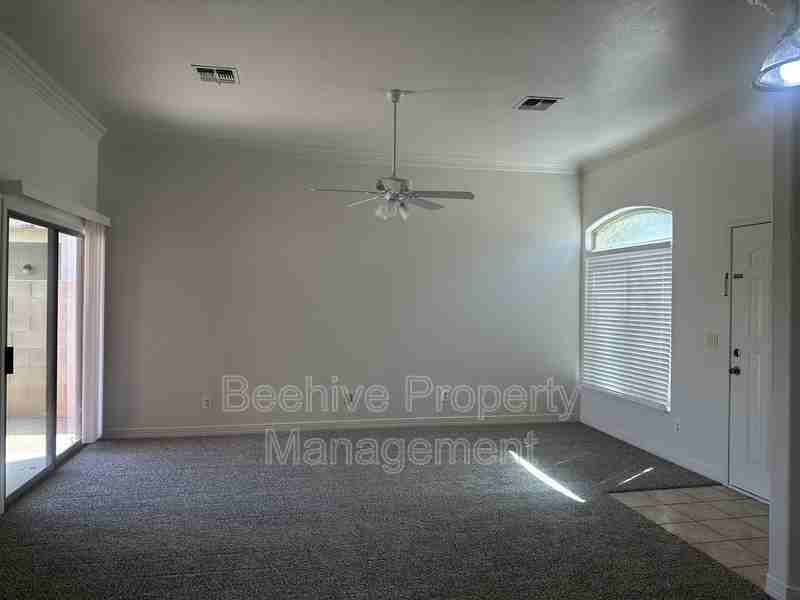 1937 S 80th St - Photo 2 of 8