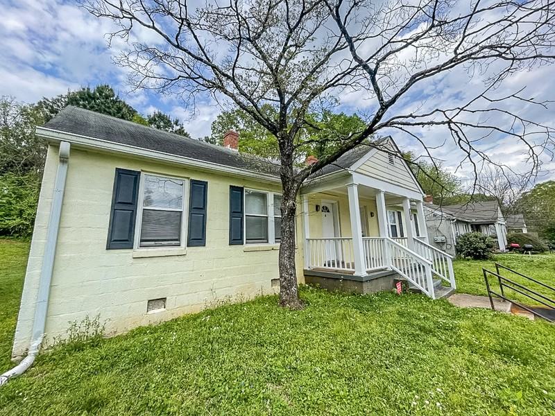 177 Lawton St Sw #A - Photo 4 of 14